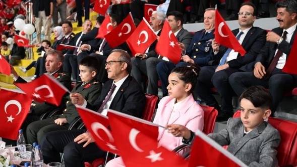 23 Nisan Coşkuyla Kutlandı