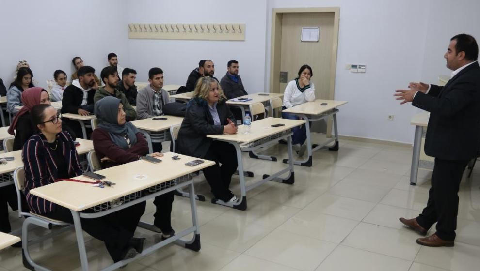 AA Başmuhabiri Ramazan Ercan: 