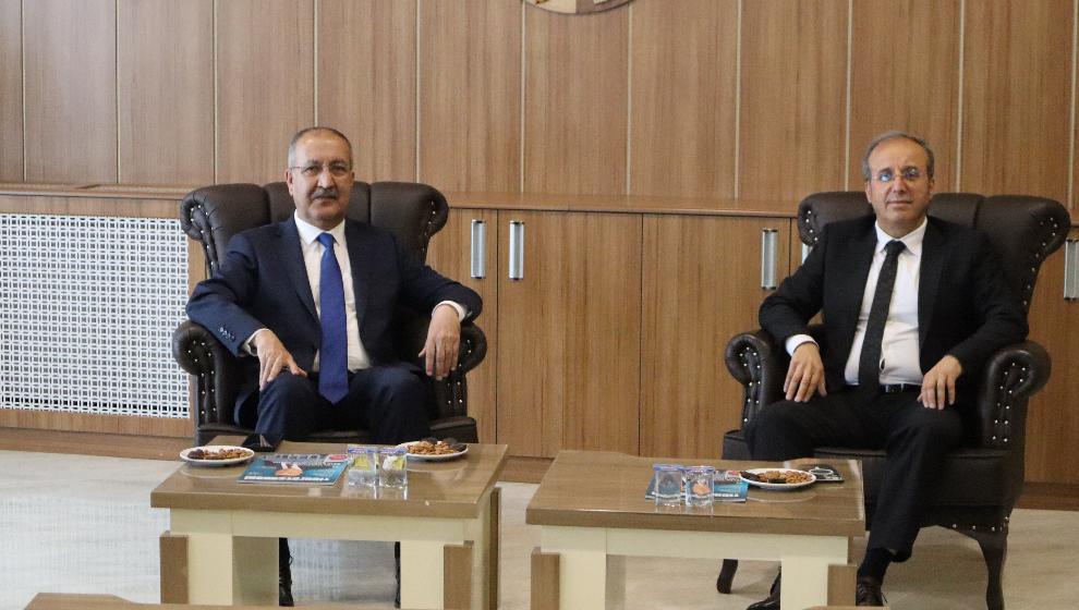 “Malatya'da basın zor şartlarda çalışıyor”