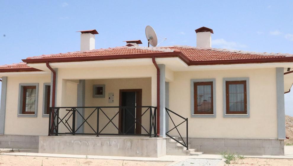 Doğanşehir'de 288 köy evi yarın teslim edilecek!