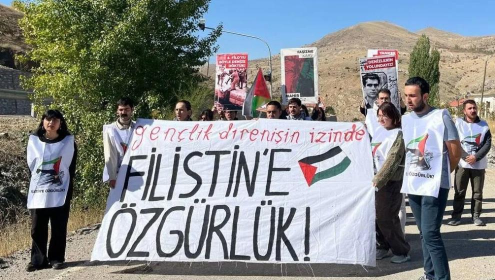Devrimci Gençlik Dernekleri'nden Kürecik radar üssünde eylem