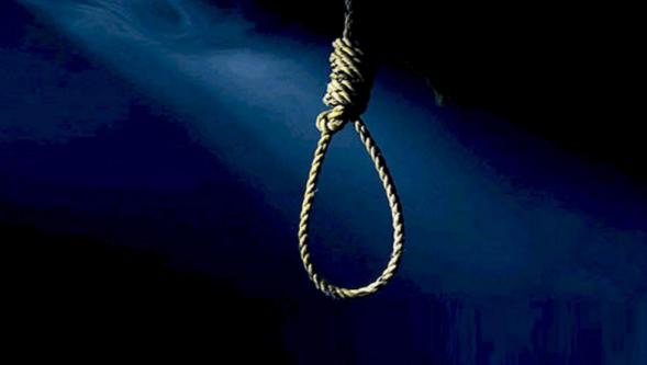 Genç hemşire intihar etti