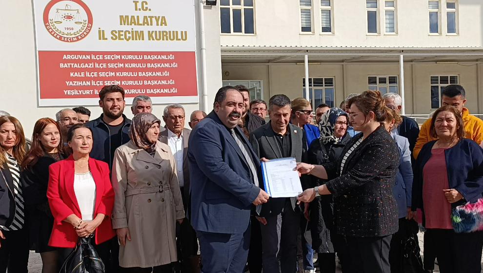 CHP il yönetimi mazbatasını aldı