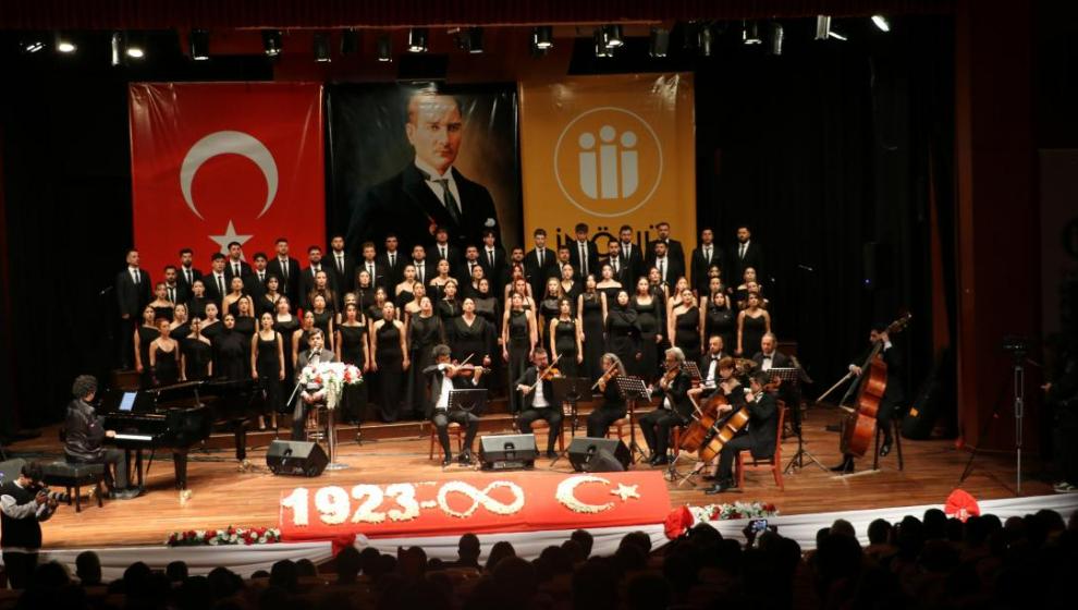 İnönü Üniversitesi'nden Cumhuriyet Konseri