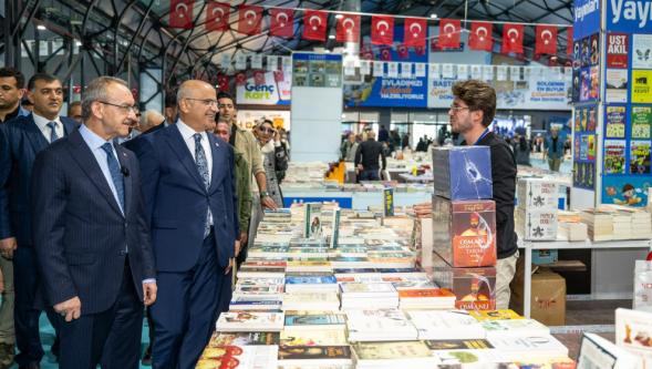 Malatya Anadolu Kitap Fuarı Açıldı