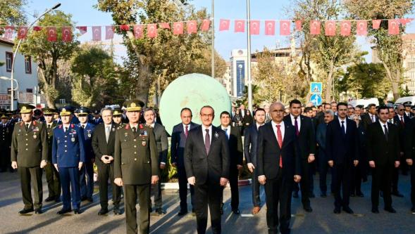 Saygıyla, Sevgiyle, Minnetle, Özlemle...