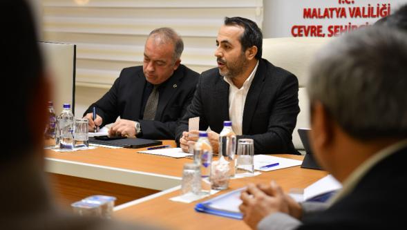 Babacan: Malatya'da Çarşı ve Konut Kuraları Ocak'ta Tamamlanacak