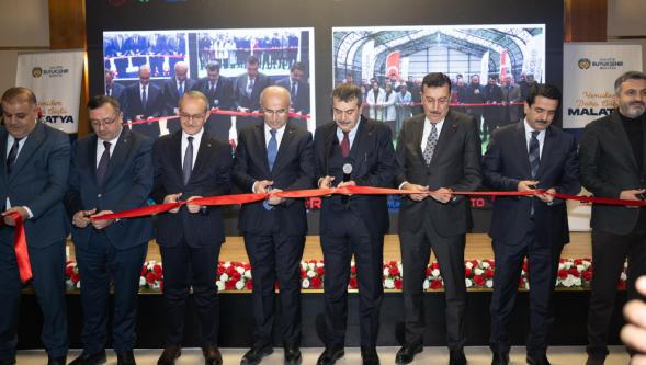 Malatya Büyükşehir Belediyesi 100 milyonluk 7 tesisi hizmete açtı