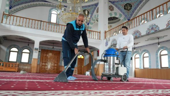 Battalgazi'de camiler Ramazan'a hazırlanıyor