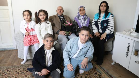 Battalgazi Belediyesinden çocuklarla bayram ziyareti