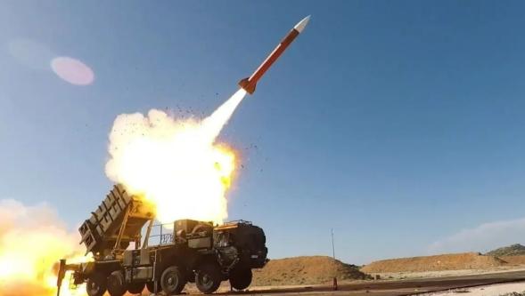 "Milyarlar ödenen S-400'ler depoda"