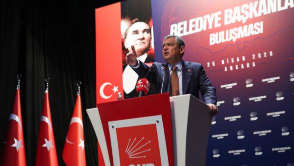 CHP lideri Özgür Özel Malatya'yı örnek verdi: "BU SUÇUN DANİSKASINI AK PARTİLİ BELEDİYELER İŞLİYOR"