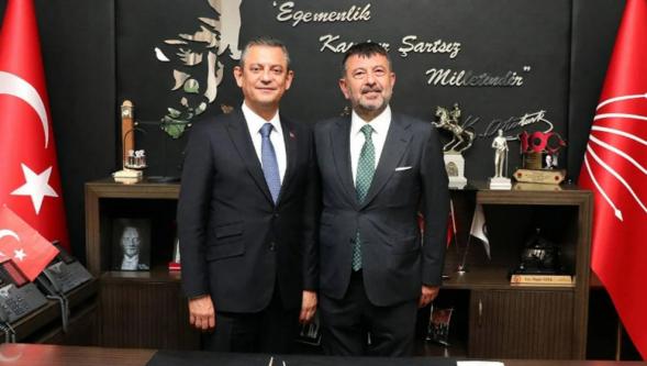 Milletvekilleri Veli Ağbaba ve Özgür Özel hakkındaki dosyalar Ankara'ya gönderildi